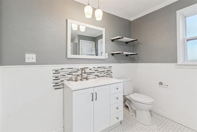 409 W Daws Street, Norman, OK 73069