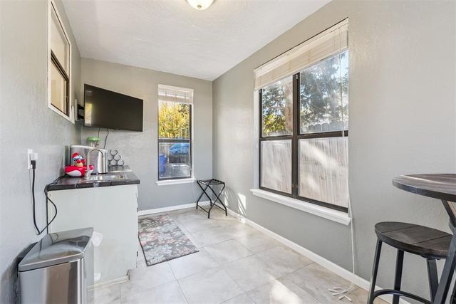 409 W Daws Street, Norman, OK 73069