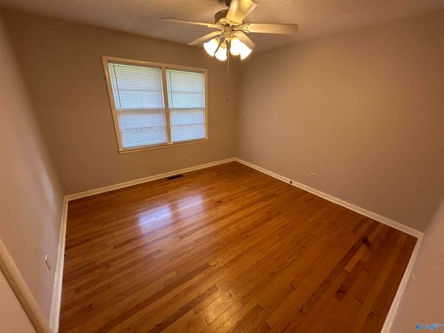 1607 Chapman Avenue NE, Huntsville, AL 35811