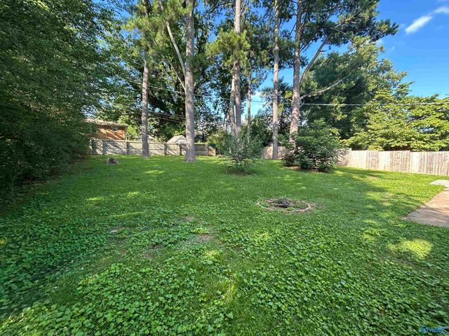 1607 Chapman Avenue NE, Huntsville, AL 35811