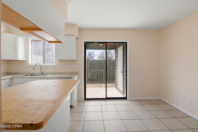 415 Venetian Way, Panama City, FL 32405