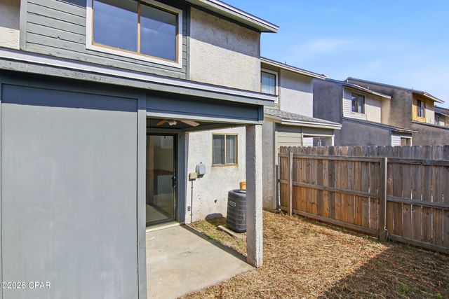 415 Venetian Way, Panama City, FL 32405