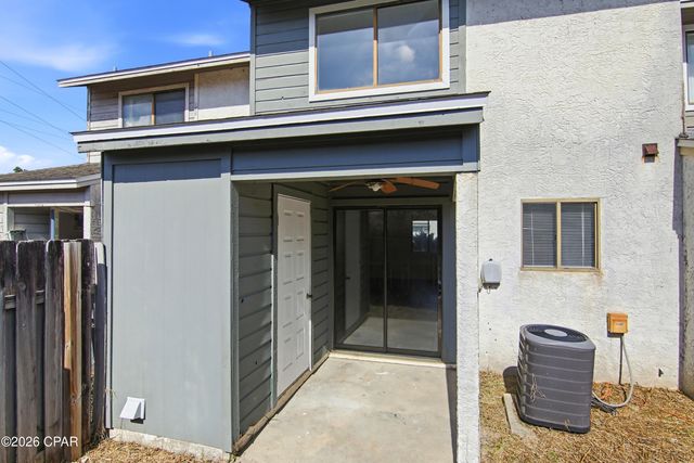 415 Venetian Way, Panama City, FL 32405