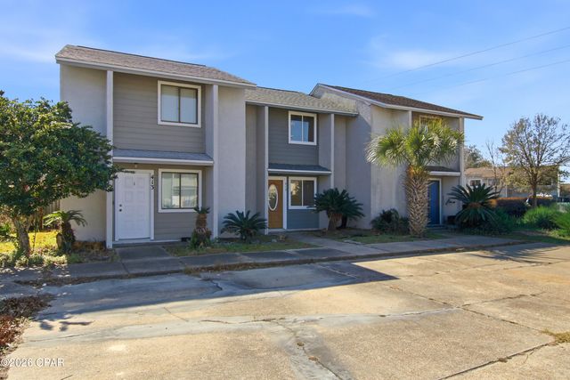 415 Venetian Way, Panama City, FL 32405