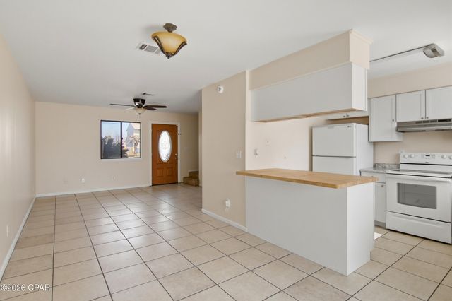 415 Venetian Way, Panama City, FL 32405