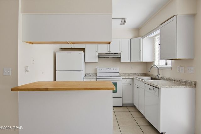 415 Venetian Way, Panama City, FL 32405