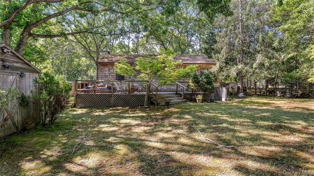 29 Boatheaders Lane N, East Hampton, NY 11937