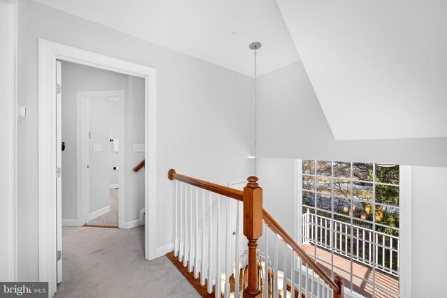 10101 STERLING TER, Rockville, MD 20850