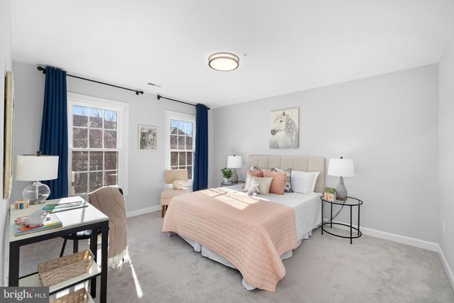 10101 STERLING TER, Rockville, MD 20850