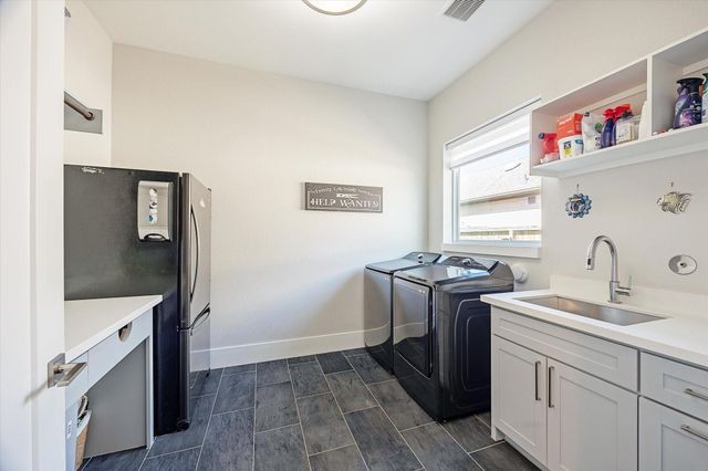 1809 Grace Xing Crossing, Friendswood, TX 77546