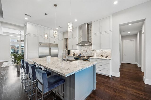 1809 Grace Xing Crossing, Friendswood, TX 77546