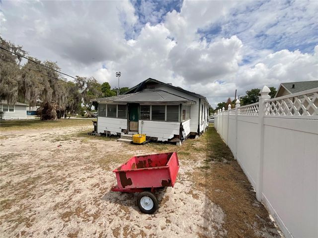 109 PALENCIA ROAD, Auburndale, FL 33823