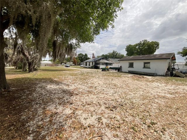 109 PALENCIA ROAD, Auburndale, FL 33823