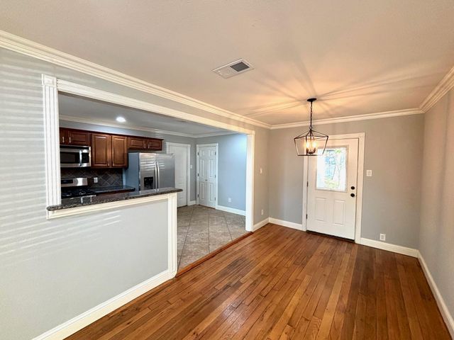 9418 Lenel Place, Dallas, TX 75220