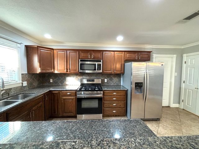 9418 Lenel Place, Dallas, TX 75220