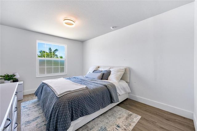 2513 Blackburn CIR, Cape Coral, FL 33991