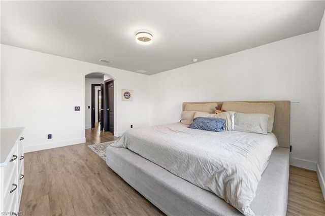 2513 Blackburn CIR, Cape Coral, FL 33991