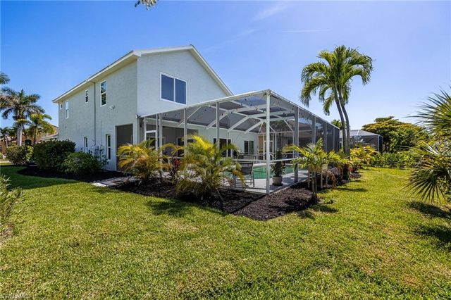 2513 Blackburn CIR, Cape Coral, FL 33991