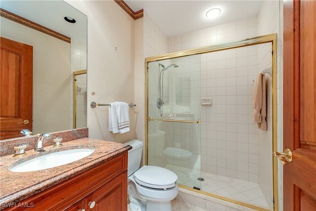 7117 Pelican Bay BLVD 1905, Naples, FL 34108