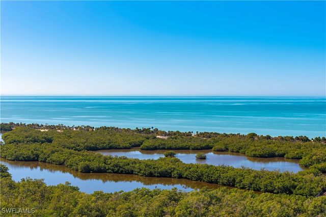 7117 Pelican Bay BLVD 1905, Naples, FL 34108