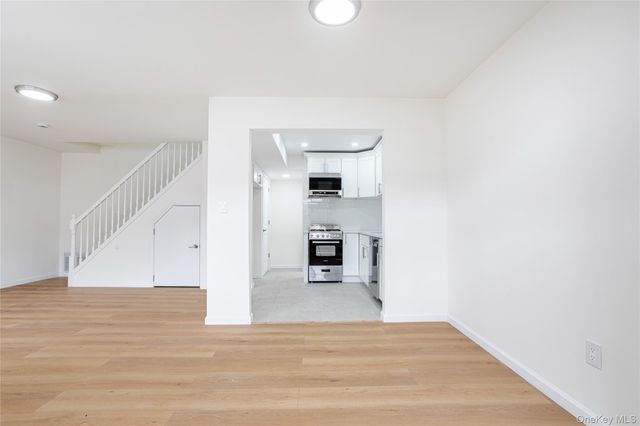 33 Marc Street, Staten Island, NY 10314