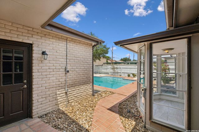 8333 Windway, Windcrest, TX 78239