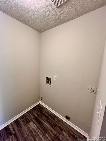 1211 CHURING DR, San Antonio, TX 78245