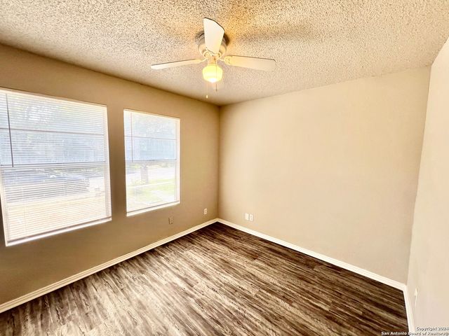 1211 CHURING DR, San Antonio, TX 78245