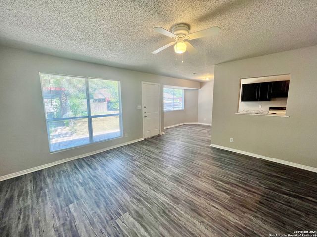 1211 CHURING DR, San Antonio, TX 78245