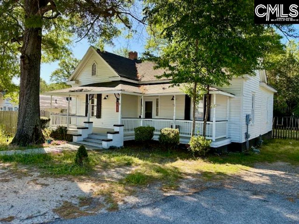 207 York Street, Camden, SC 29020