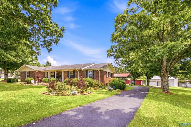 26208 Highway 127, Elkmont, AL 35620