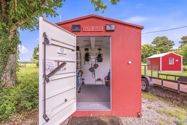 26208 Highway 127, Elkmont, AL 35620