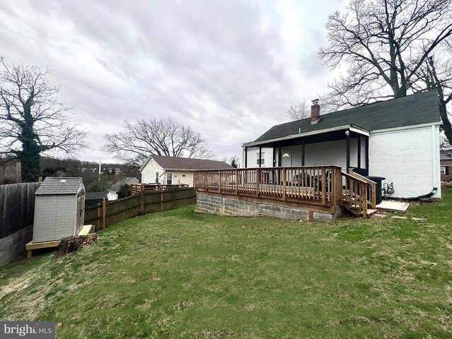 1810 CLARK PL, Capitol Heights, MD 20743