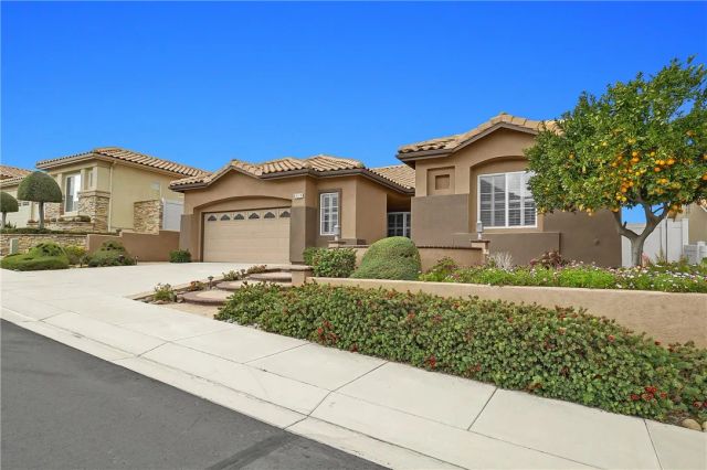 5098 S Singing Hills Dr., Banning, CA 92220