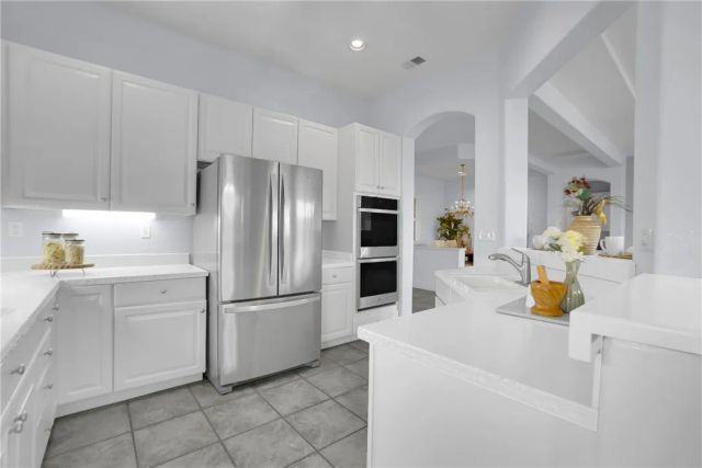 5098 S Singing Hills Dr., Banning, CA 92220