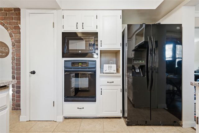 1016 45th Street, West Des Moines, IA 50266