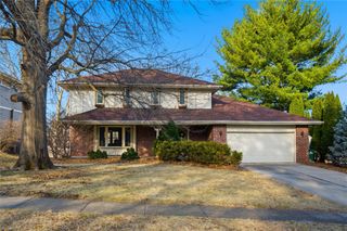 1016 45th Street, West Des Moines, IA 50266