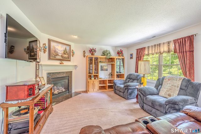 4 Aspen Place, Windham, CT 06226