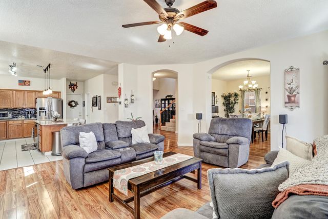 4700 Stafford Place NW, Albuquerque, NM 87120