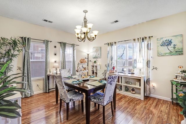 4700 Stafford Place NW, Albuquerque, NM 87120