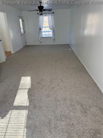 30 Left Hand Fork Road, Marmet, WV 25315