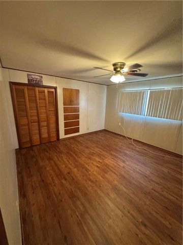 131 N Lamont St, Aransas Pass, TX 78336