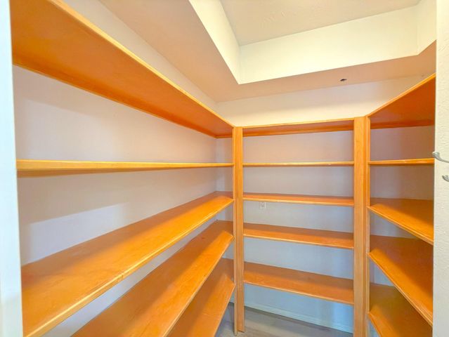 5926 Queensgate Drive, Houston, TX 77066