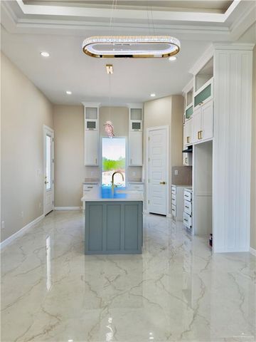 2409 E Tamarindo Avenue, Hidalgo, TX 78557