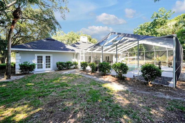 44 LAKE ELOISE COURT, Winter Haven, FL 33884