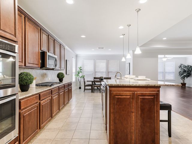 2464 Luna Vista Lane, Frisco, TX 75036