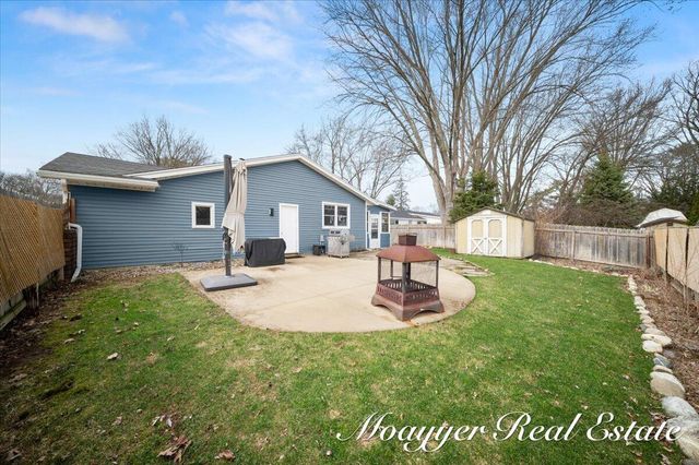 611 71st Street, Grand Rapids, MI 49548