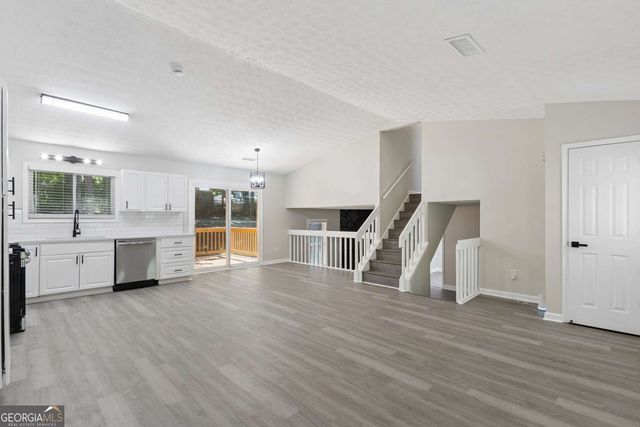 708 Greenhedge Drive, Stone Mountain, GA 30088