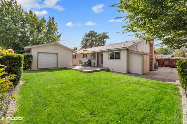 2561 Woodcrest Lane, Carson City, NV 89701
