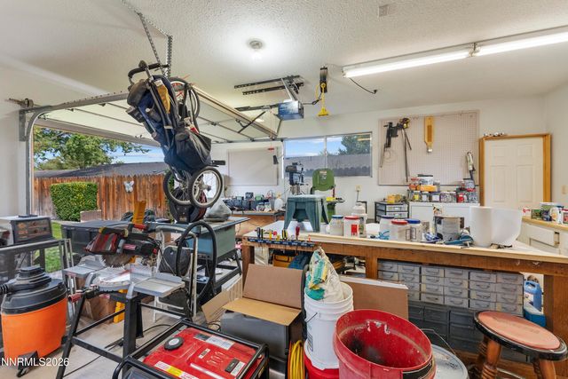 2561 Woodcrest Lane, Carson City, NV 89701